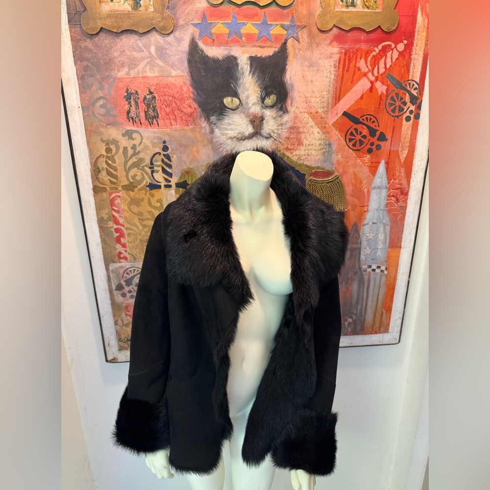 L. K. Bennett black shearling fox fur jacket cuffed sleeves pockets, gorgeous!! - Picture 3 of 12